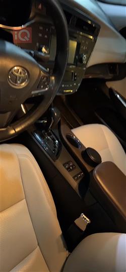 تويوتا أفالون